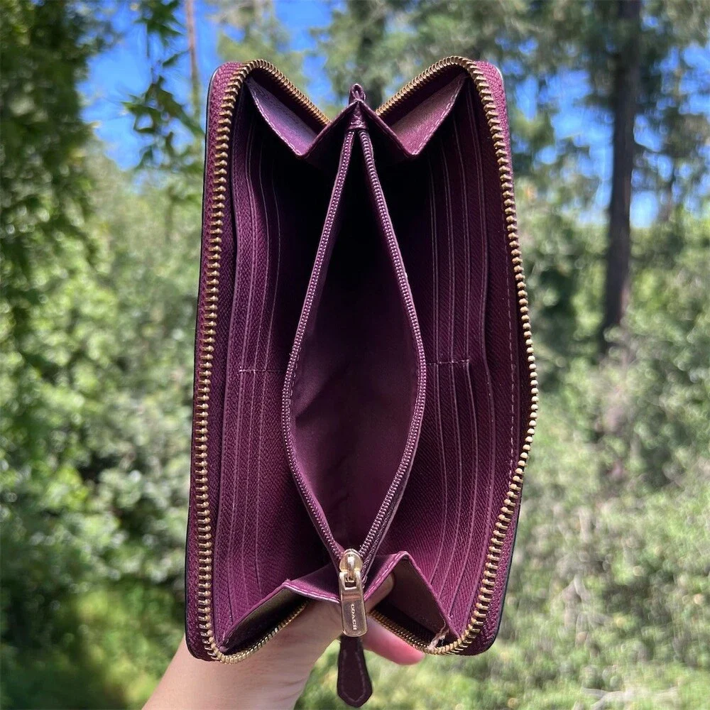 COACH Long Zip-Around Purple Crossgrain Leather Wallet Gold Hardware AUTHENTIC
